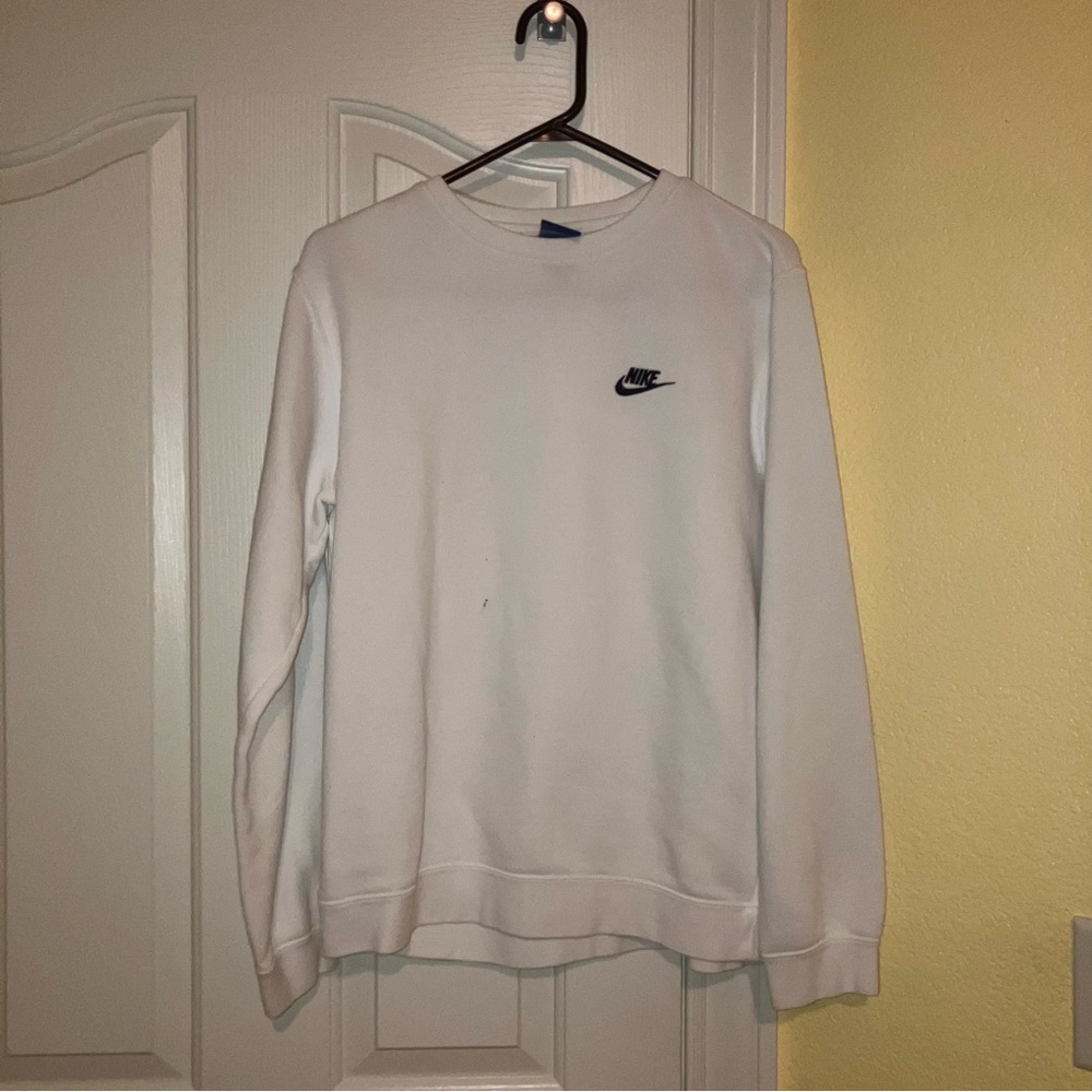 white Nike Men’s crewneck